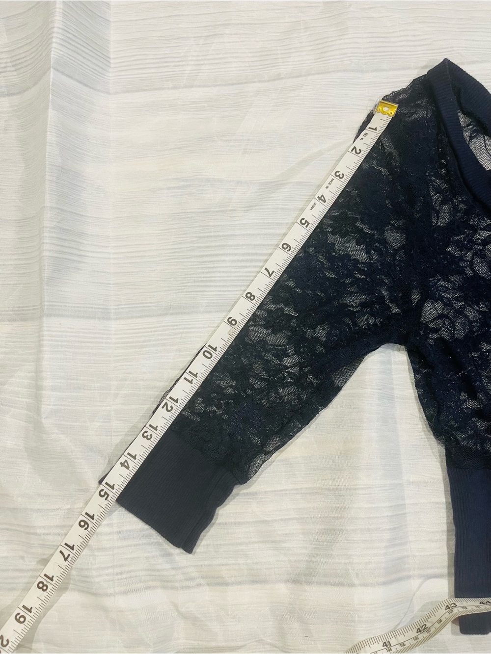 Zenana Outfitters Lace Navy Floral Button-Front Crop Top Cardigan - Picture 10 of 10